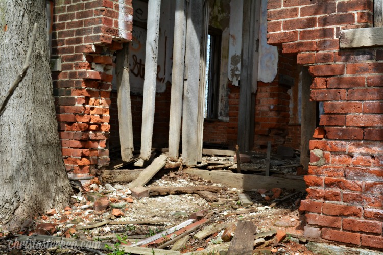 Abandoned Photography {Old College Corner School} 