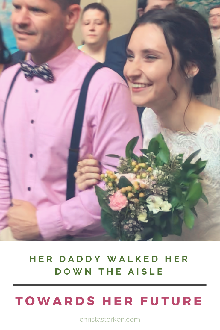 Her daddy walked her down the aisle and towards her future #motherofthebride #weddingday #lovestory 