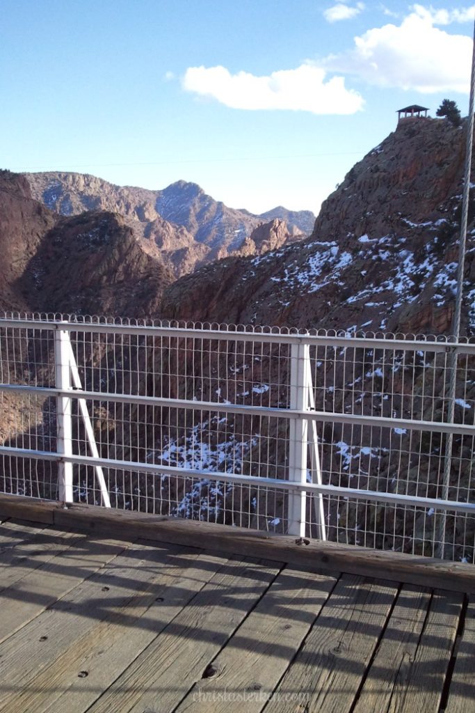 mountain view from the royal gorge