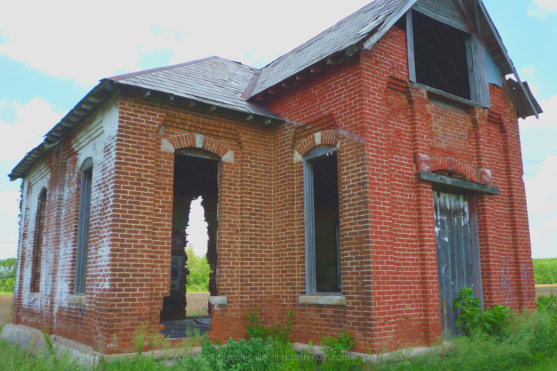 Abandoned Photography {Noblesville, IN} 