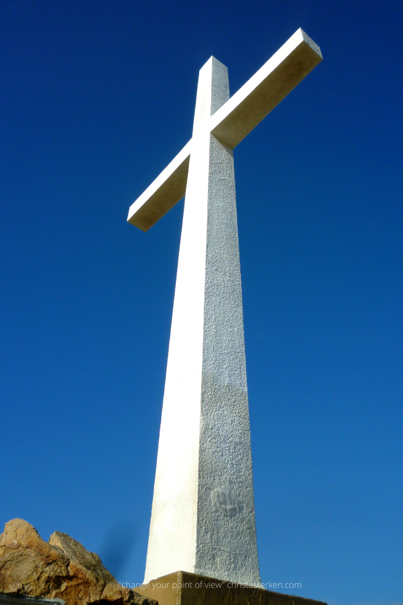 Huge cross statue at the top of Mt. Rubidoux