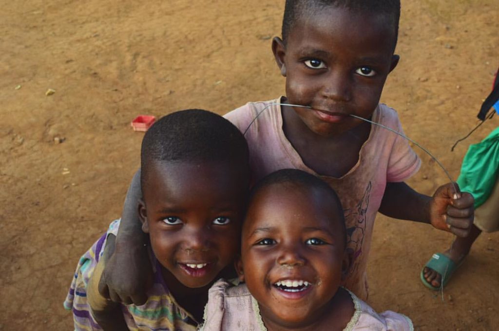 smiling children in africa