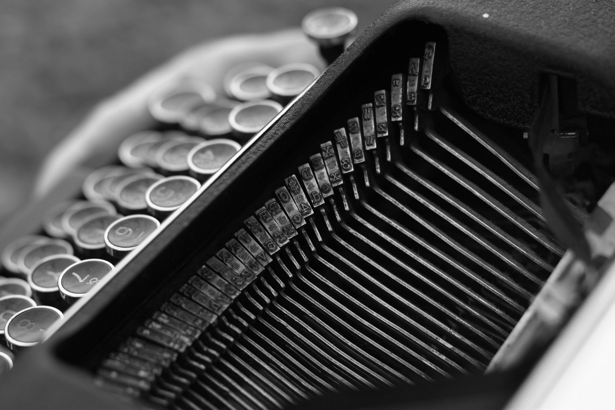 black and white typewriter 